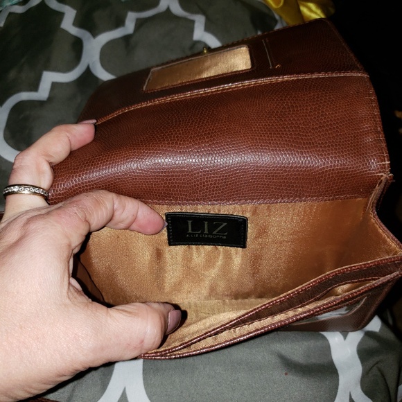 LizClaborne - Picture 4 of 4